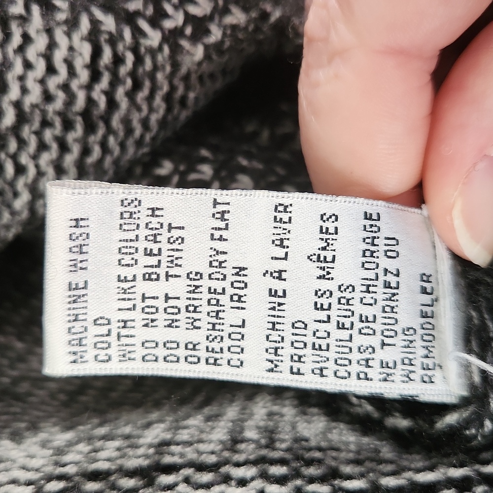 Vintage Carducci Draped Knit Cardigan – Textured & Cozy - Picture 5 of 10